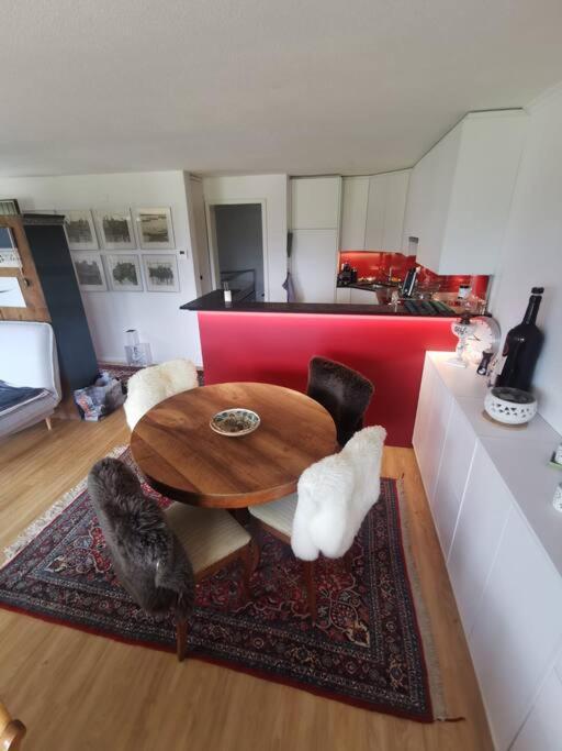 Neb-Thun Einigen, Wohnung Am See Spiez Zewnętrze zdjęcie